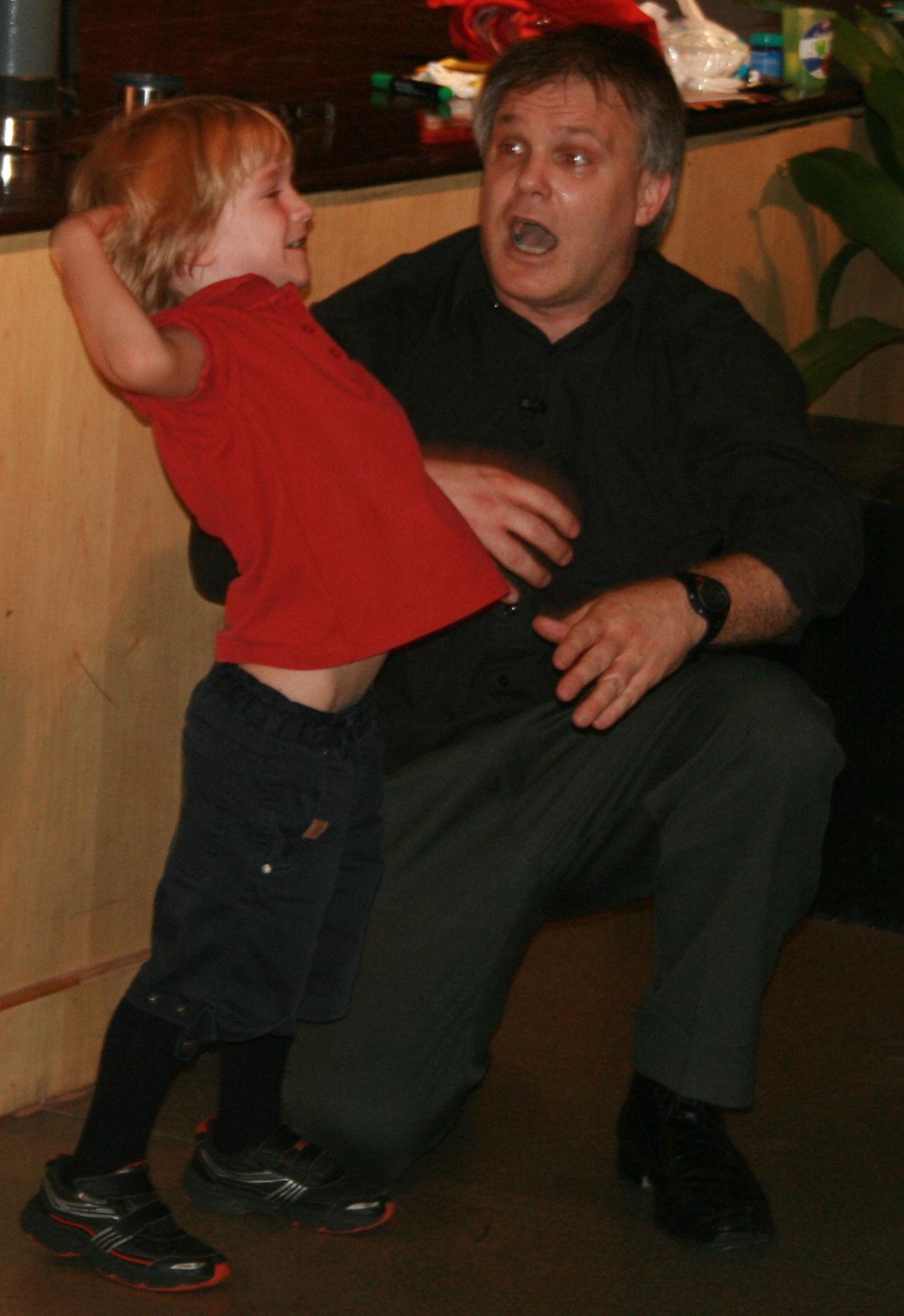 Andy Wright International Storyteller performing Folk, Fairy Tales Narratives Global World Storytelling