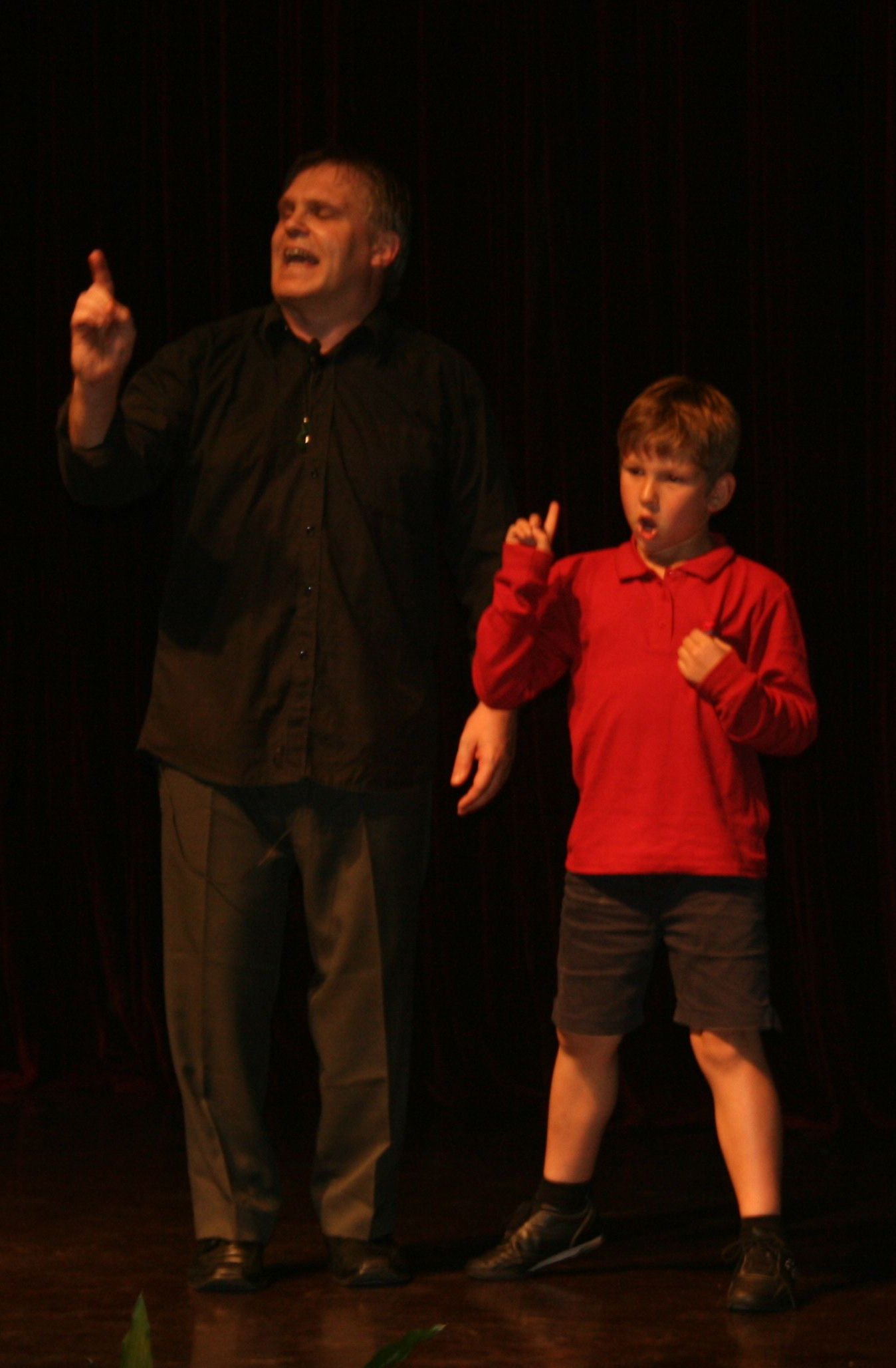 Andy Wright International Storyteller performing Folk, Fairy Tales Narratives Global World Storytelling