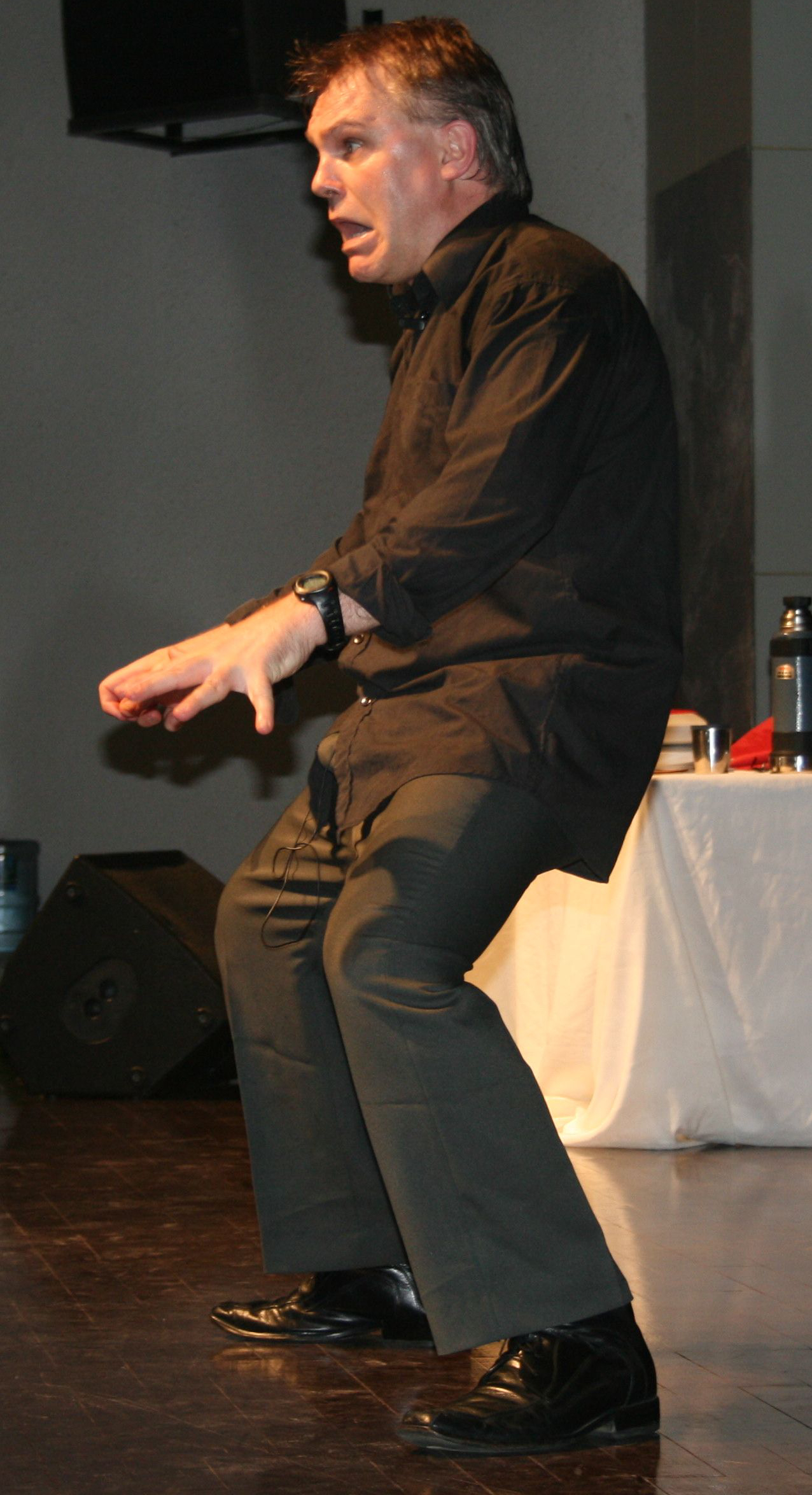 Andy Wright International Storyteller performing Folk, Fairy Tales Narratives Global World Storytelling