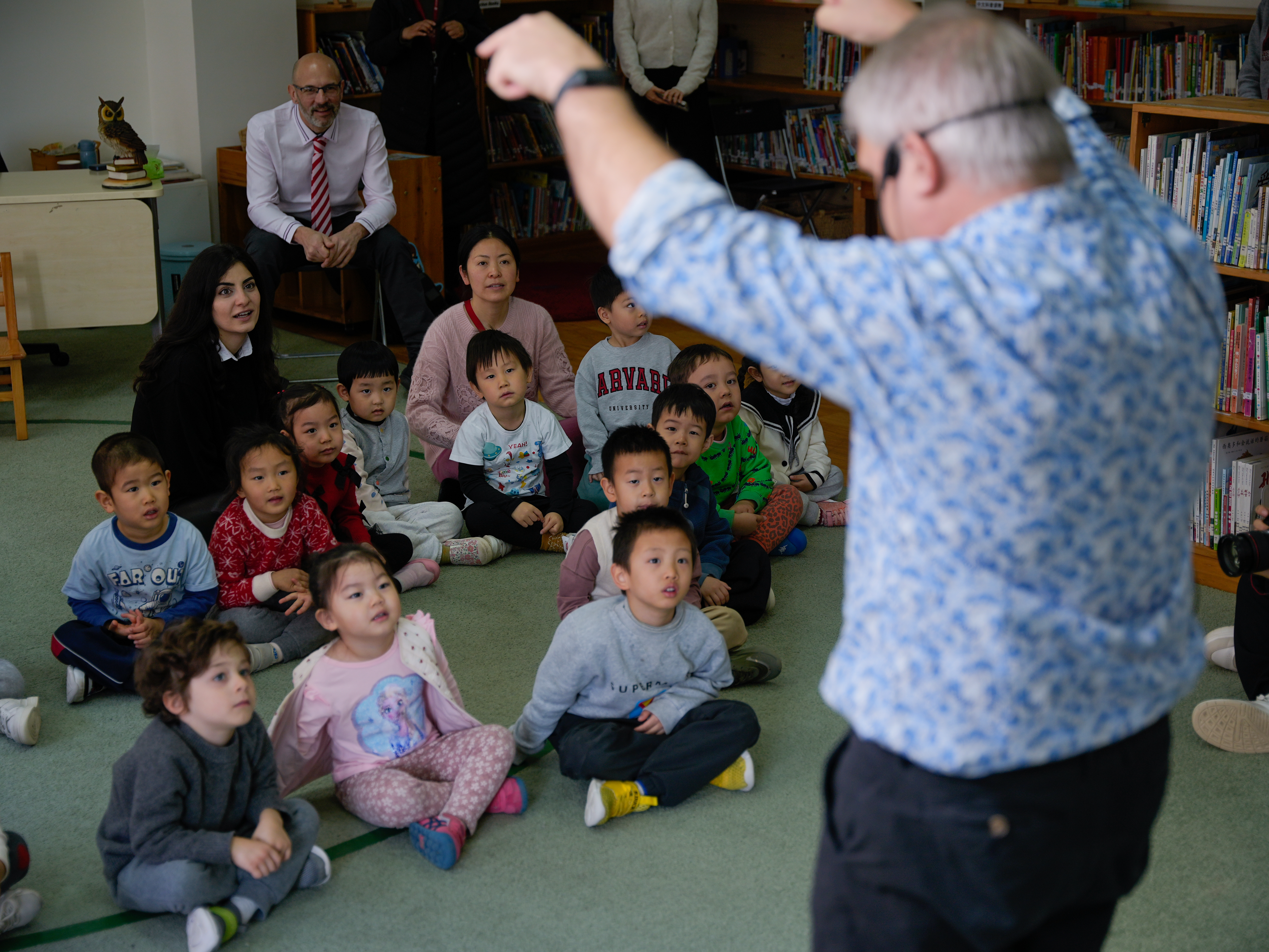 Andy Wright International Storyteller performing Folk, Fairy Tales Narratives Global World Storytelling