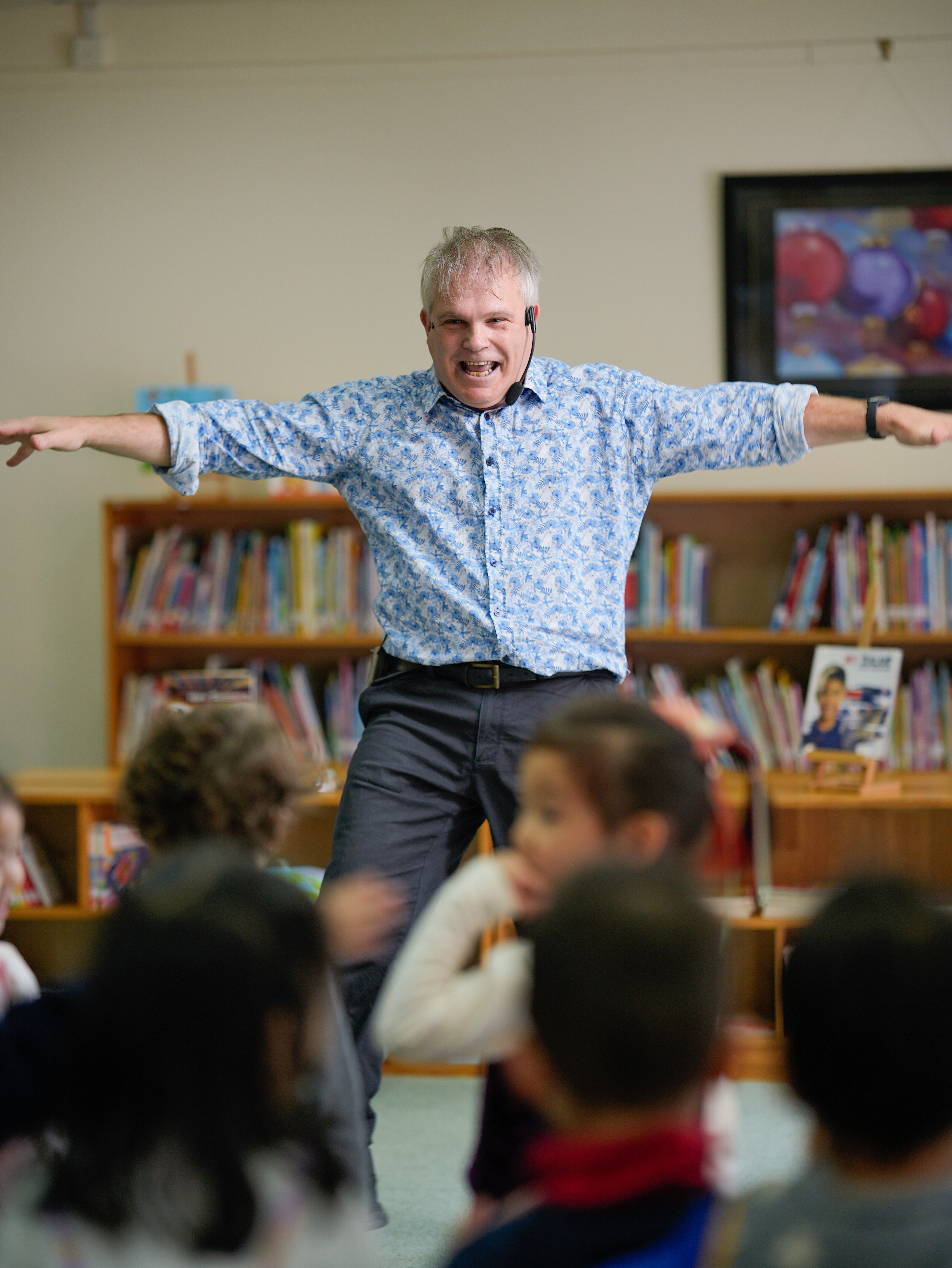 Andy Wright International Storyteller performing Folk, Fairy Tales Narratives Global World Storytelling
