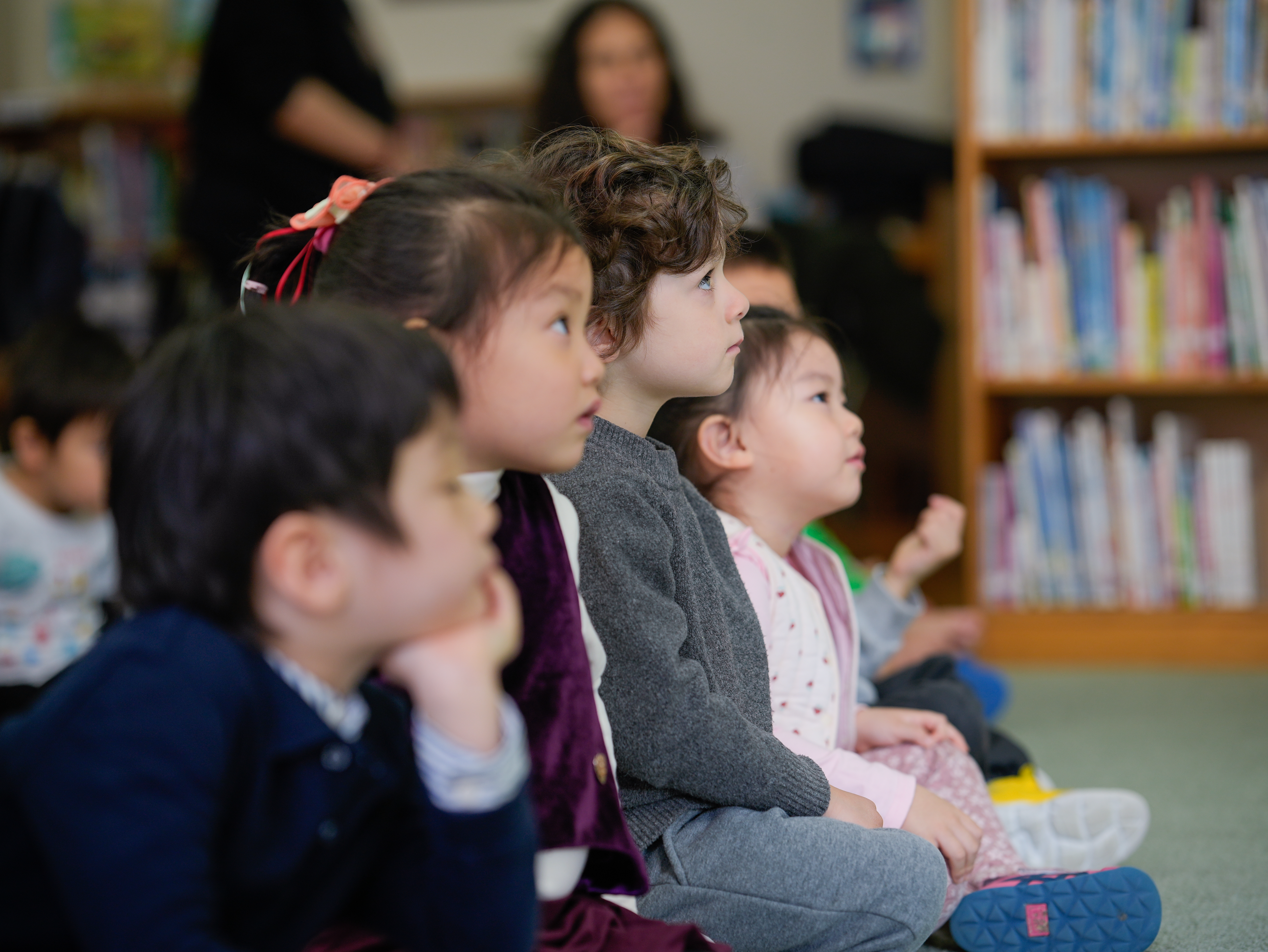 Andy Wright International Storyteller performing Folk, Fairy Tales Narratives Global World Storytelling