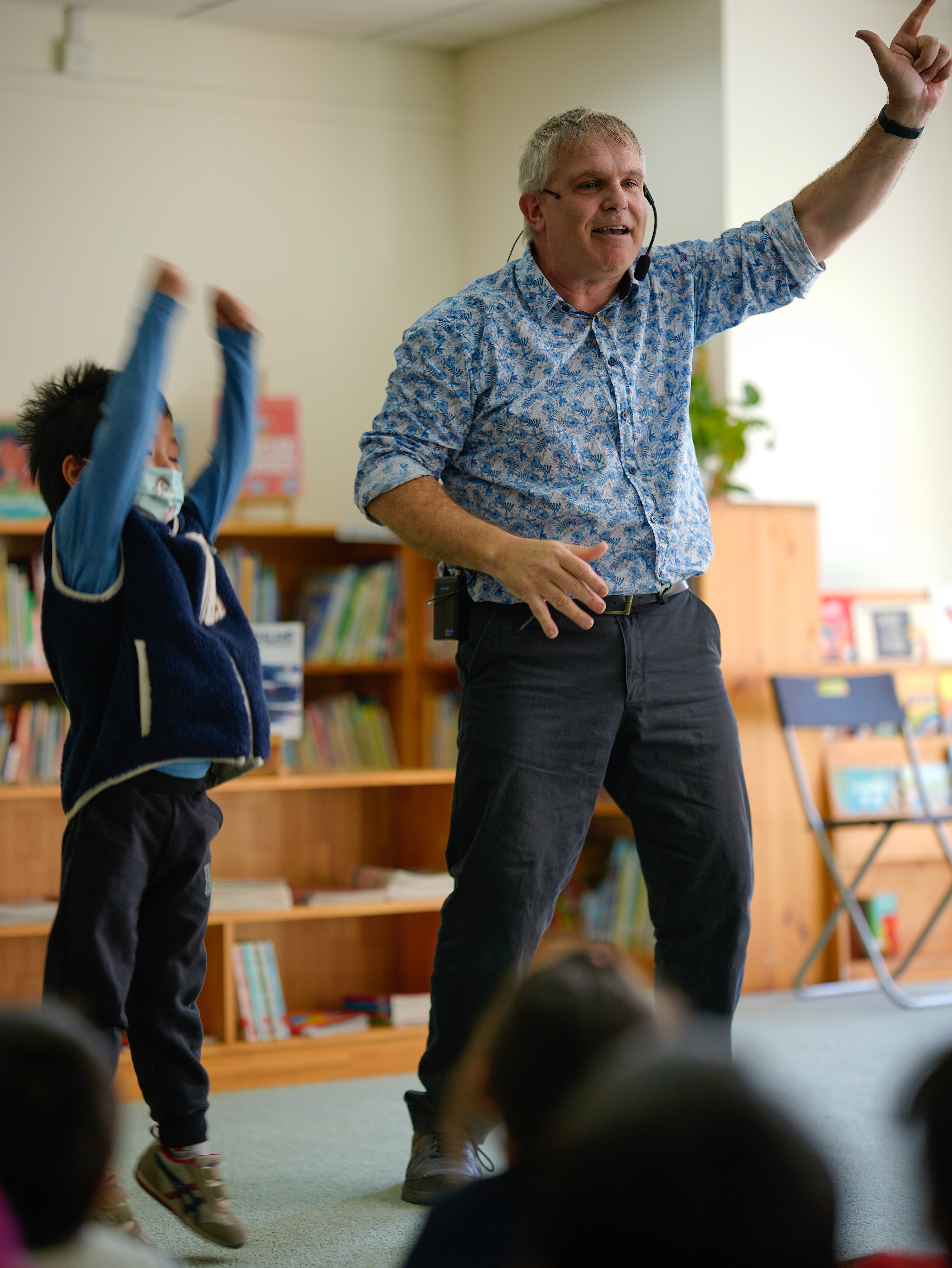 Andy Wright International Storyteller performing Folk, Fairy Tales Narratives Global World Storytelling
