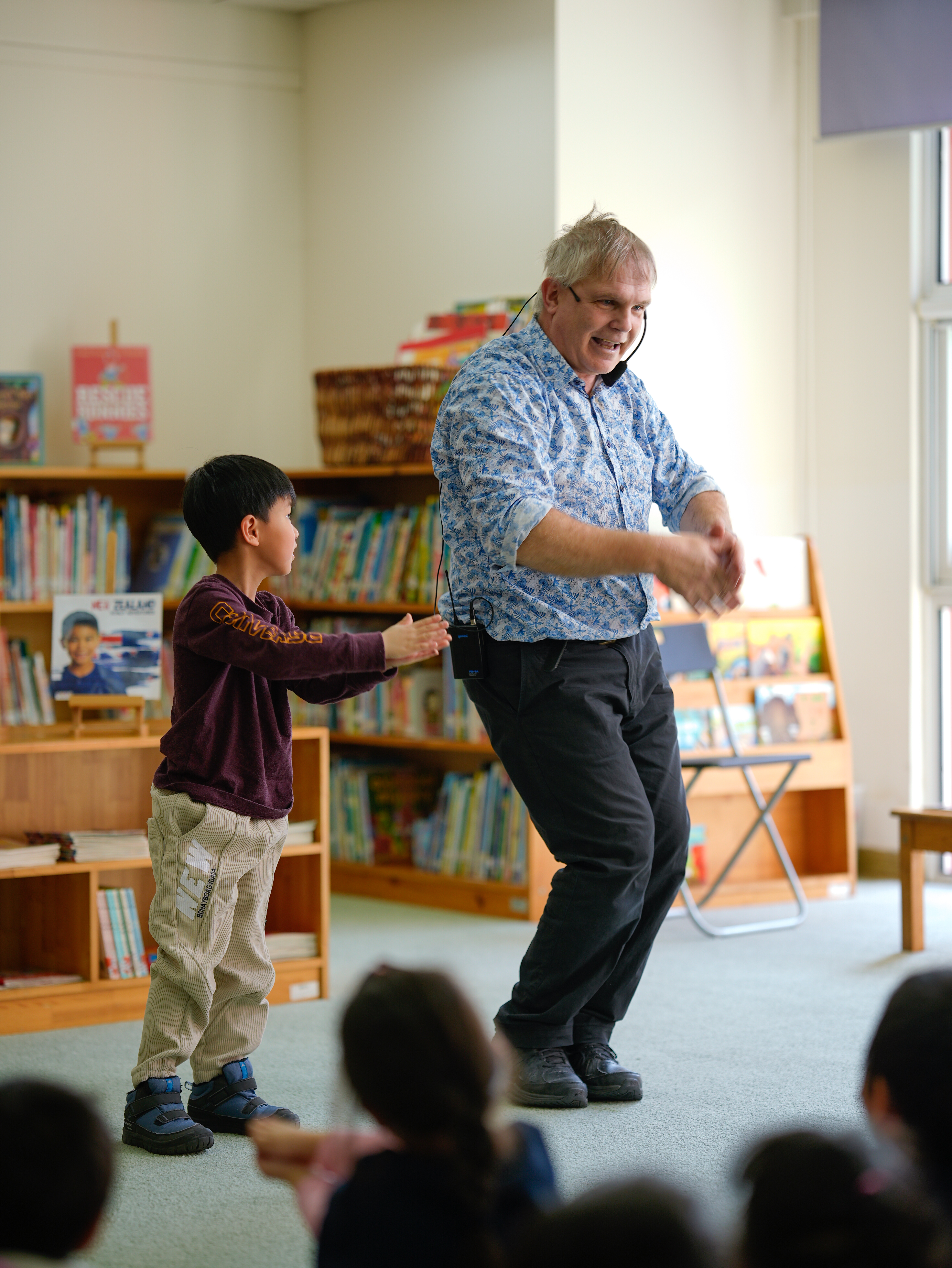 Andy Wright International Storyteller performing Folk, Fairy Tales Narratives Global World Storytelling
