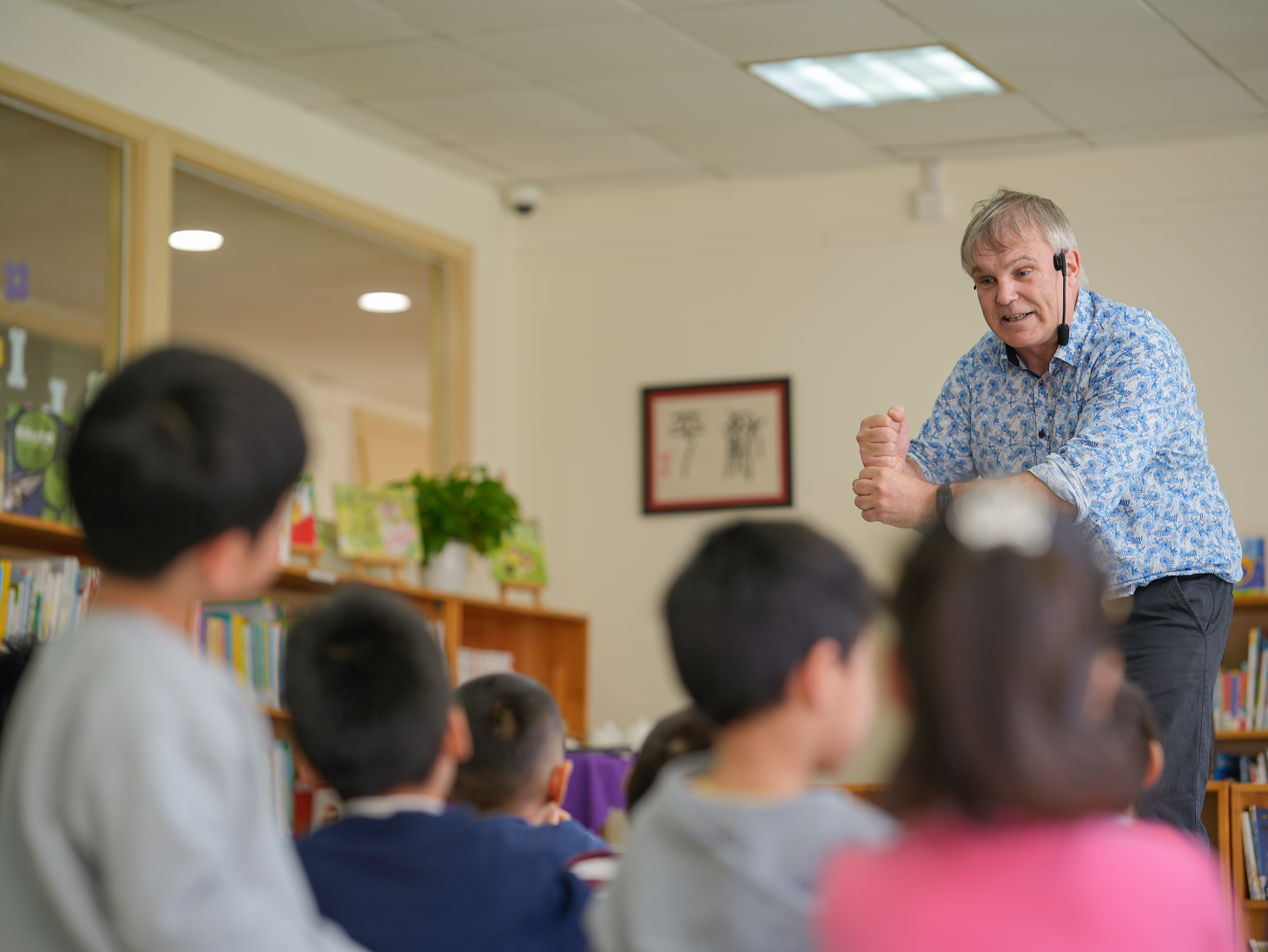 Andy Wright International Storyteller performing Folk, Fairy Tales Narratives Global World Storytelling