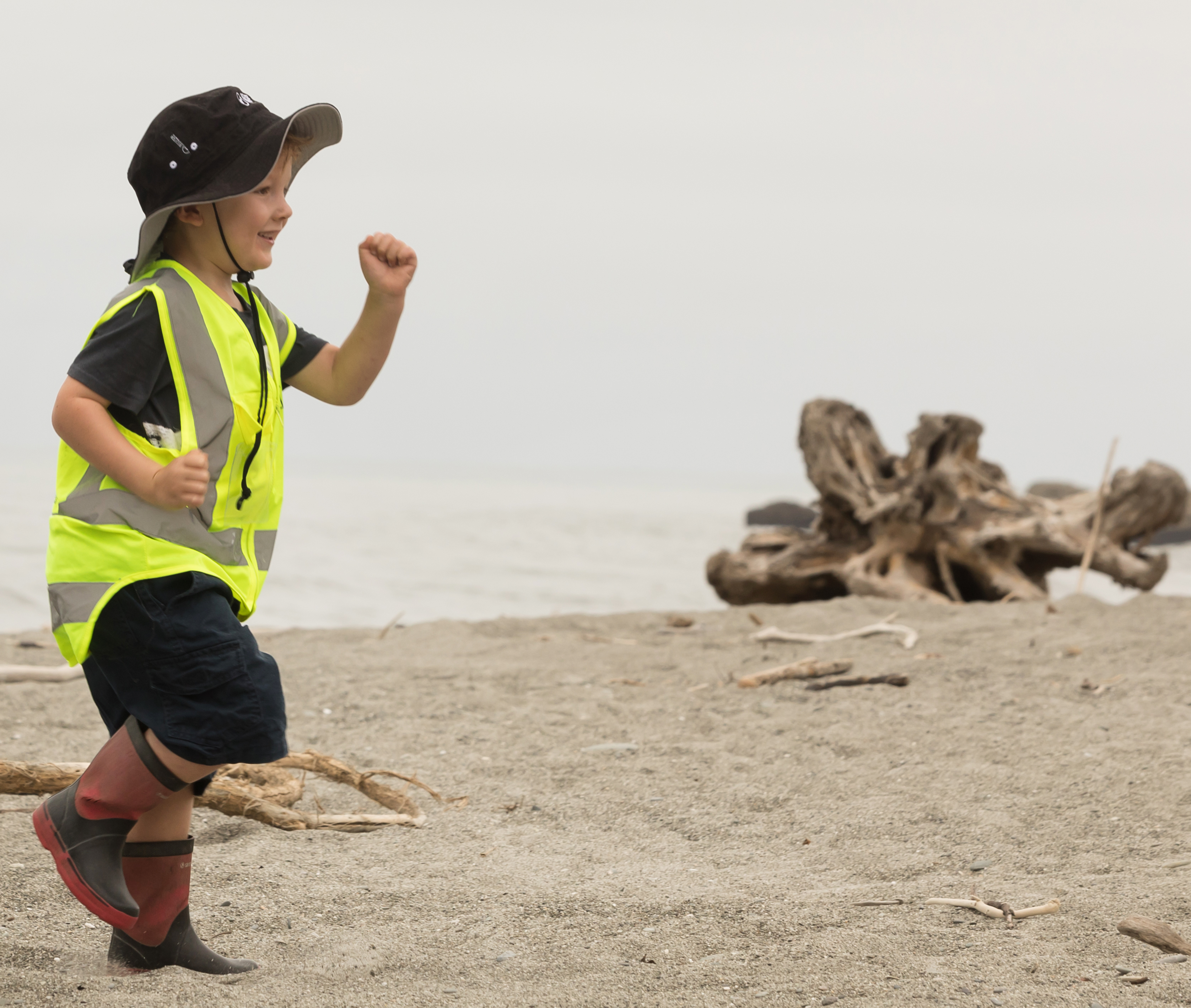 Andy Wright International Storyteller performing Folk, Fairy Tales Narratives Global World Storytelling