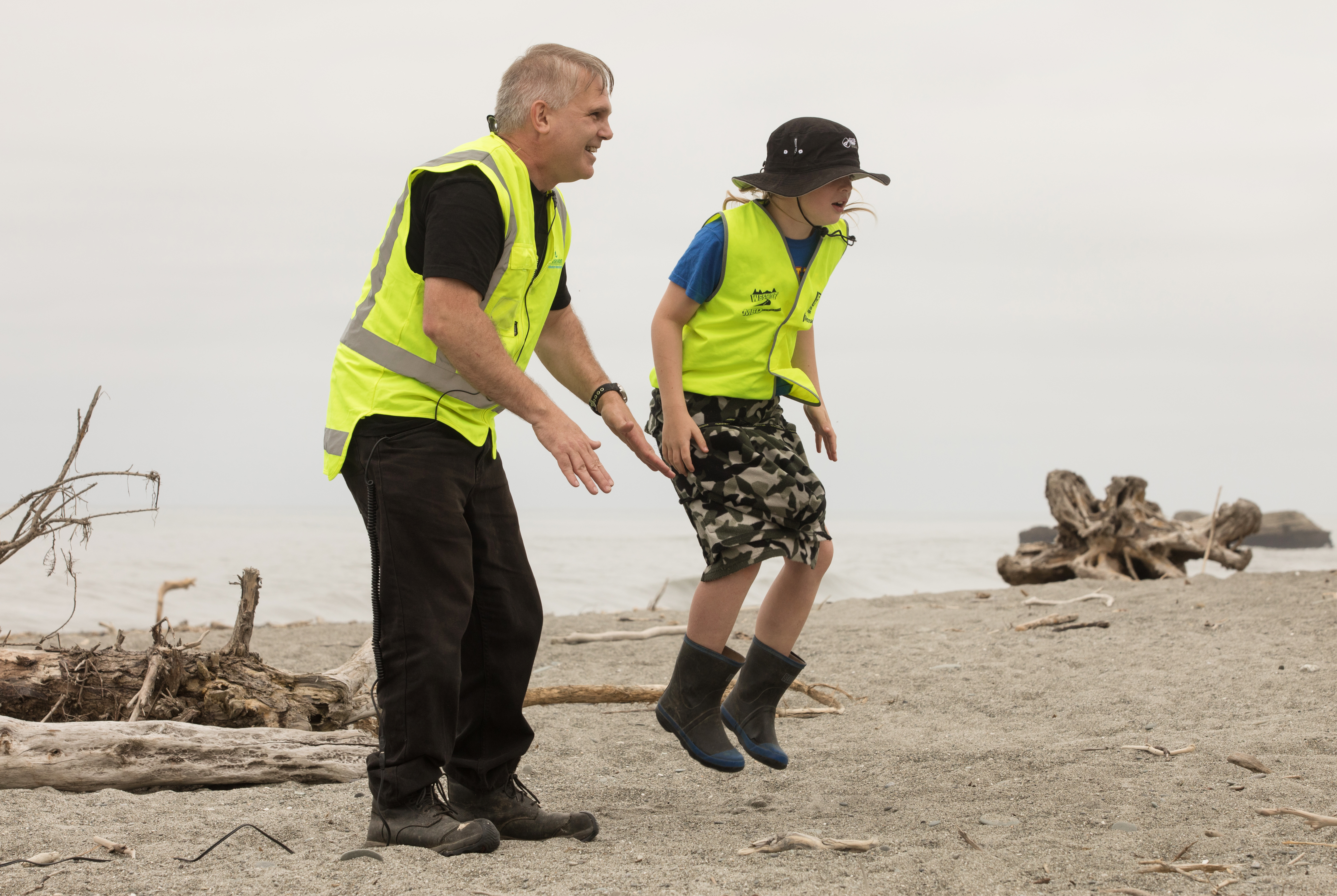 Andy Wright International Storyteller performing Folk, Fairy Tales Narratives Global World Storytelling